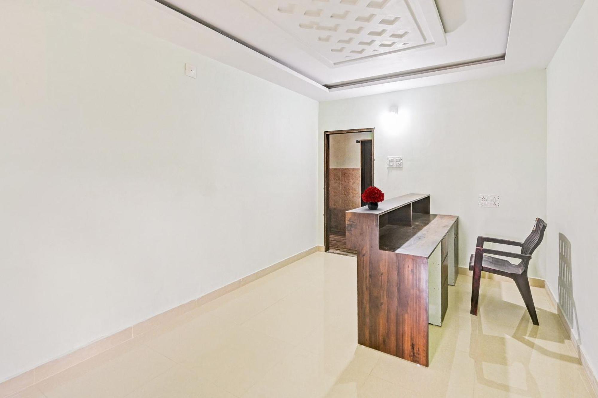 Hotel O Vrk Residency Kurmannapalem Екстериор снимка