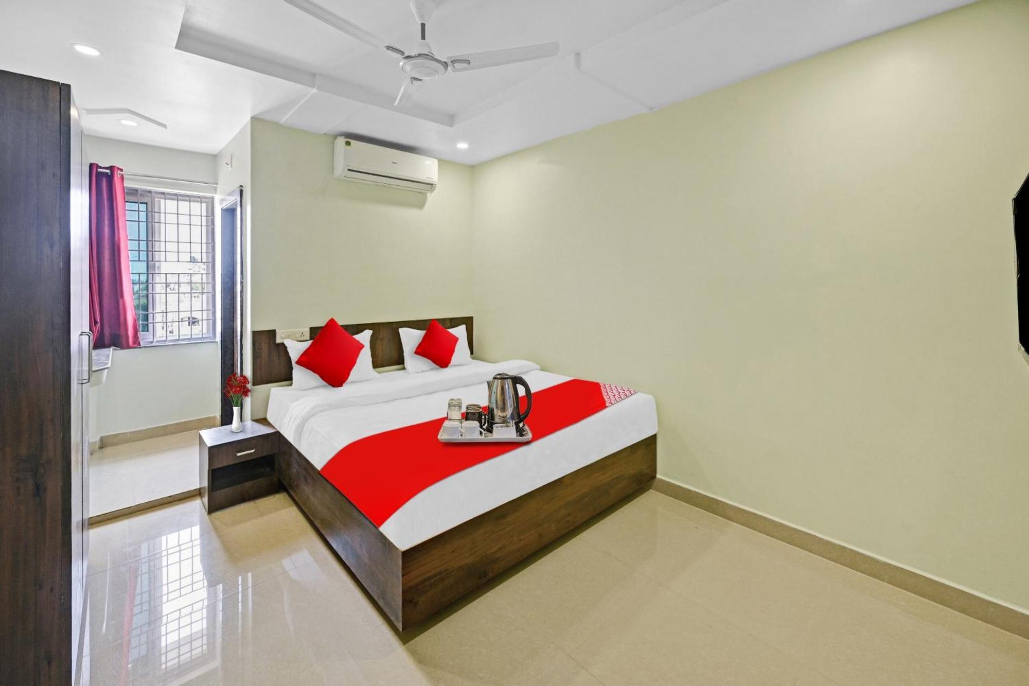 Hotel O Vrk Residency Kurmannapalem Екстериор снимка